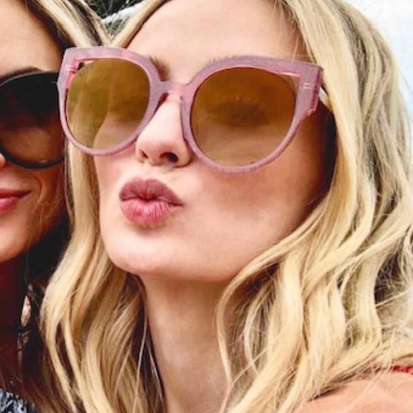 Diff Eyewear Penny Sunglasses Diff Eyewear Penny Pink Glitter Clear Lens Cat Eye  main image 2